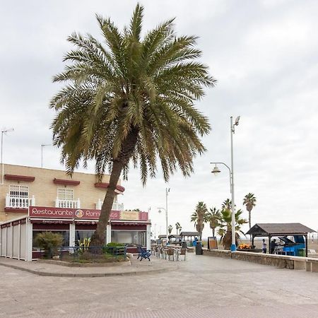 Sea & Wave Pedregalejo Beach Apartment Malaga Exterior photo
